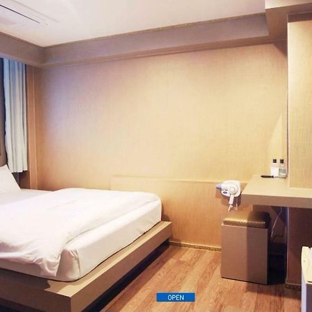 Hotel Raum Čedžu Exteriér fotografie